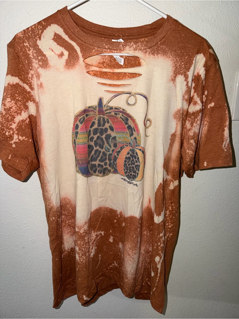 Bella Canvas Bleached Fall Pumpkin Tee with Leopard Accent NWOT